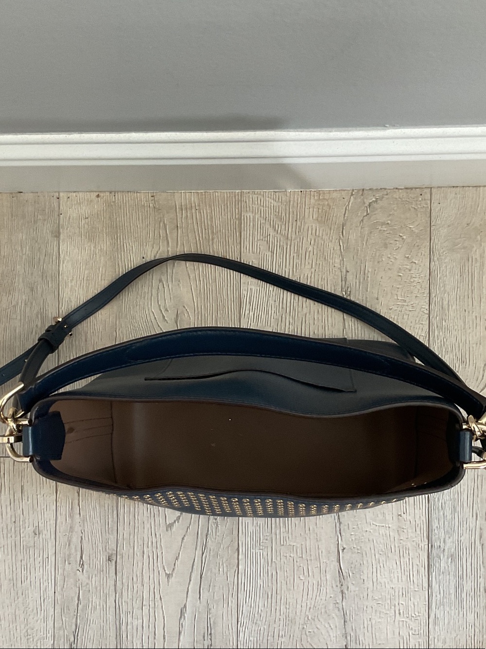 Michael Kors Navy Crossbody Shoulder Bag with Gold Stud Accents - Picture 5 of 6